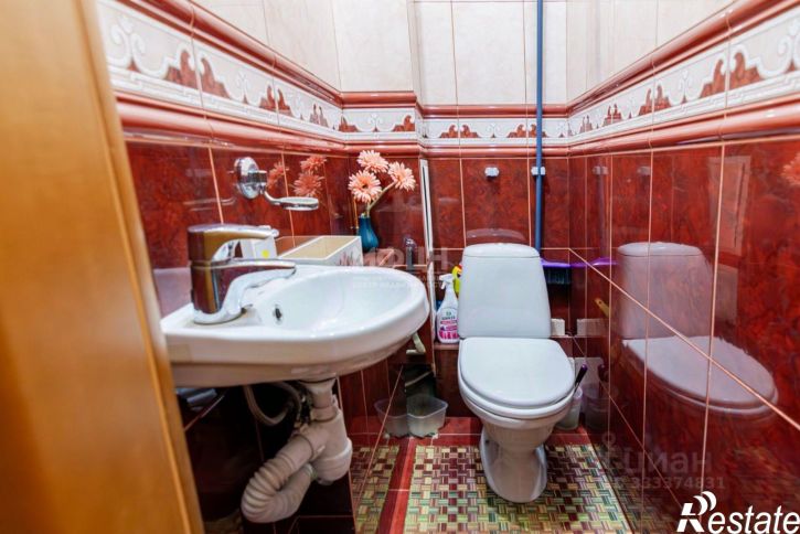 3-комн квартира ул Лизы Чайкиной, 8А,  д. 8А
