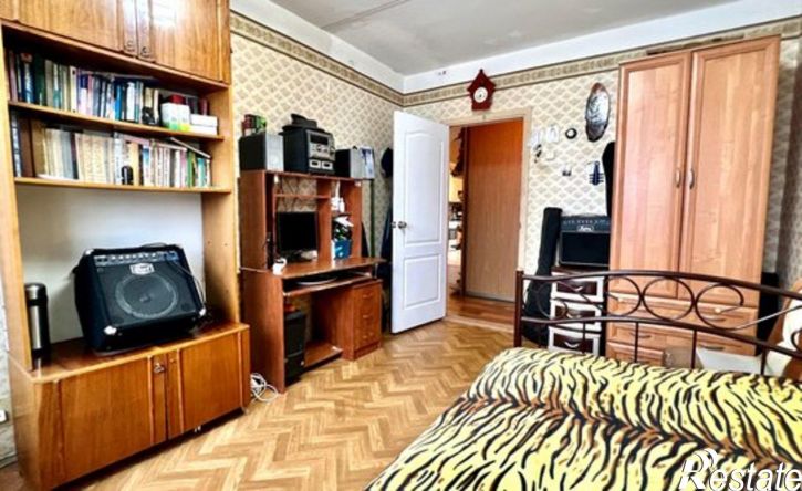 4-комн квартира Комсомольский проспект, 15,  д. 15