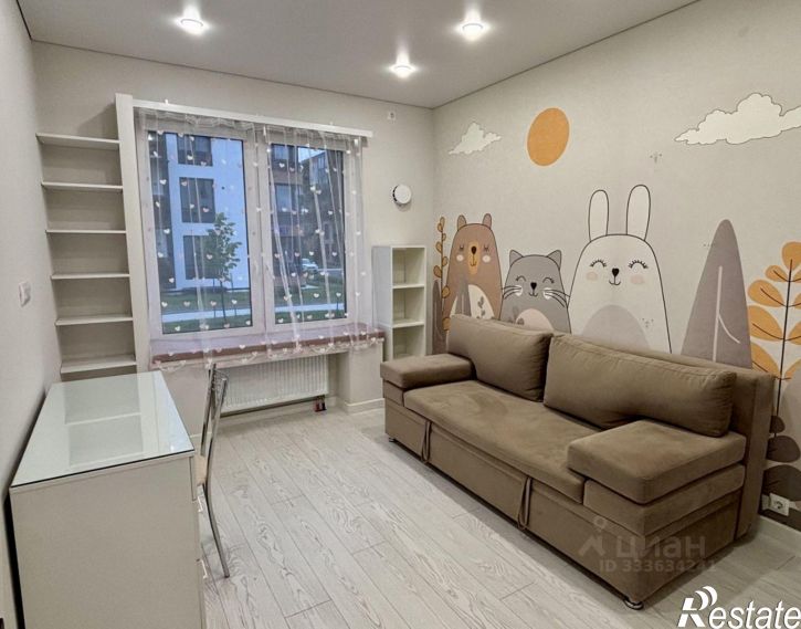 2-комн квартира улица Александра Меншикова, 2,  д. 2