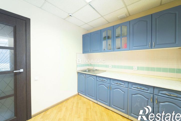 2-комн квартира Красная улица, 40,  д. 40
