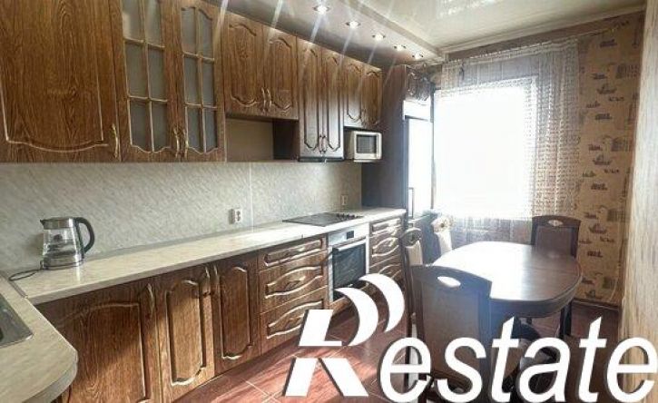3-комн квартира улица Чкалова, 40,  д. 40