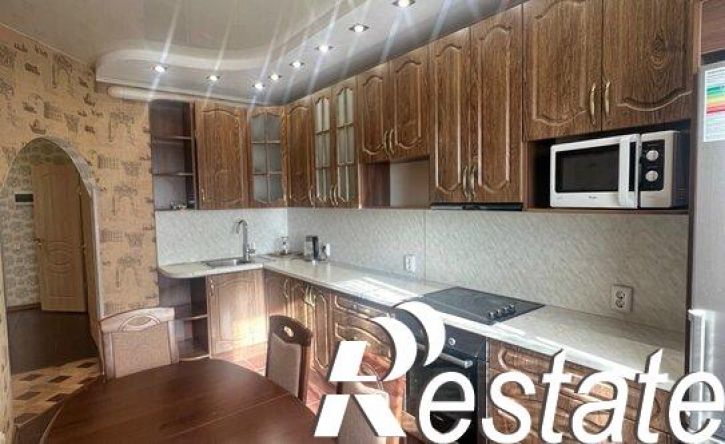 3-комн квартира улица Чкалова, 40,  д. 40