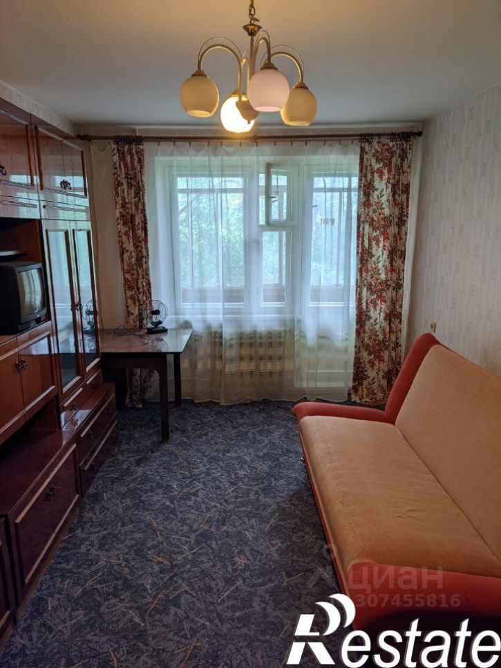 1-комн квартира улица Древлянка, 24 к1,  д. 24 к1