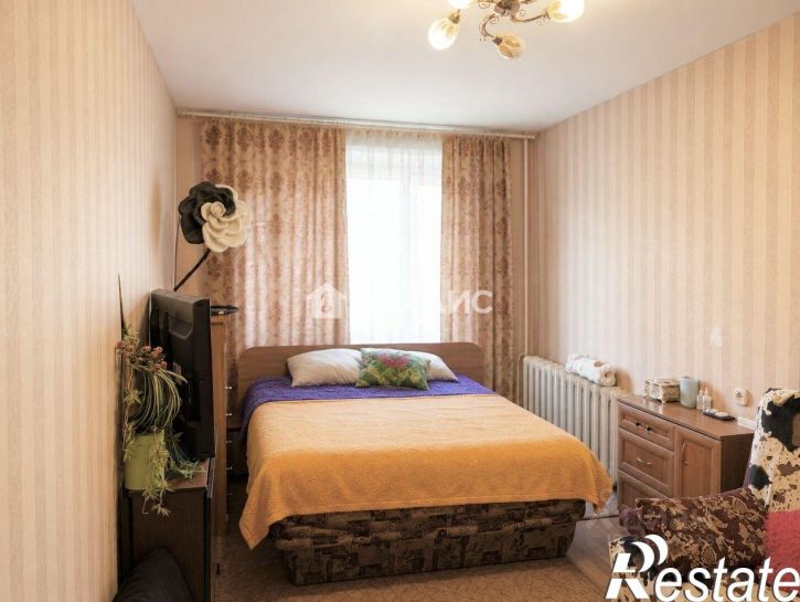 2-комн квартира Гвардейская улица, 48А,  д. 48А