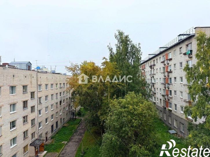 2-комн квартира улица Варламова, 38,  д. 38