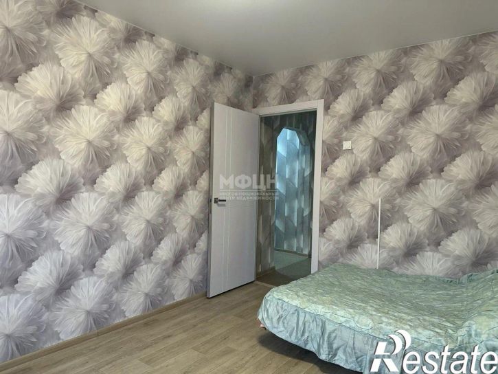 3-комн квартира улица Ровио, 10,  д. 10