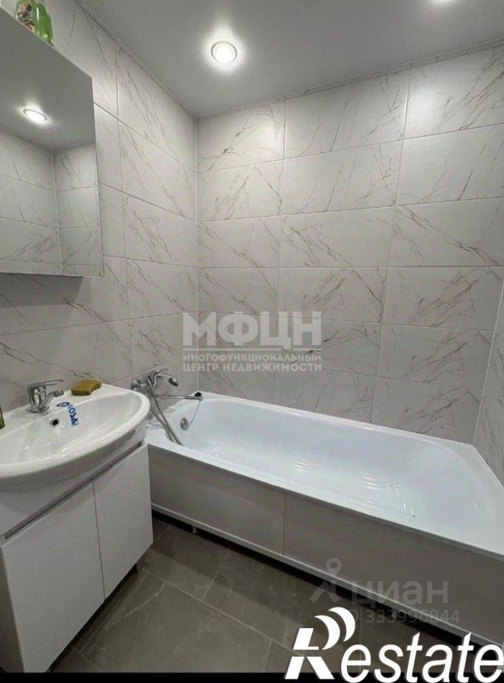 3-комн квартира улица Ровио, 10,  д. 10