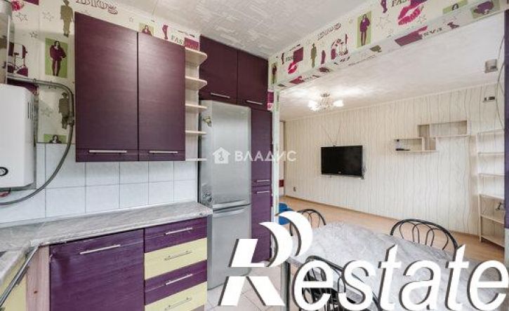4-комн квартира Нойбранденбургская улица, 16,  д. 16