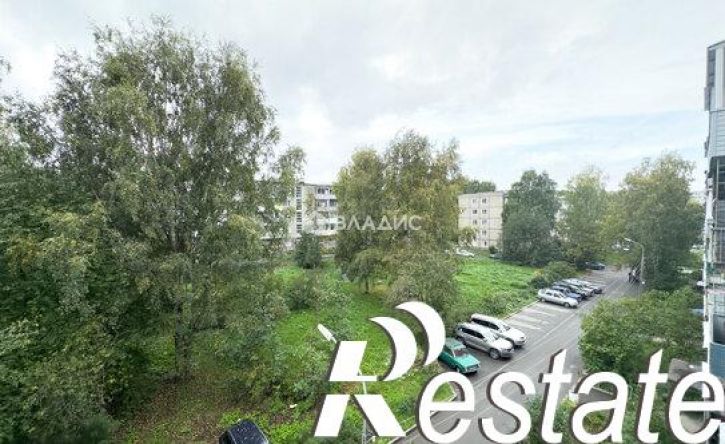 4-комн квартира Нойбранденбургская улица, 16,  д. 16