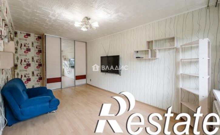 4-комн квартира Нойбранденбургская улица, 16,  д. 16