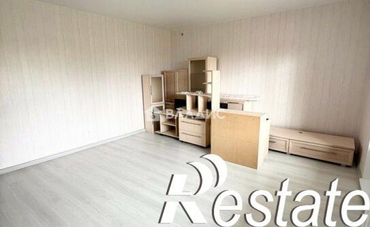 2-комн квартира Гвардейская улица, 48А,  д. 48А