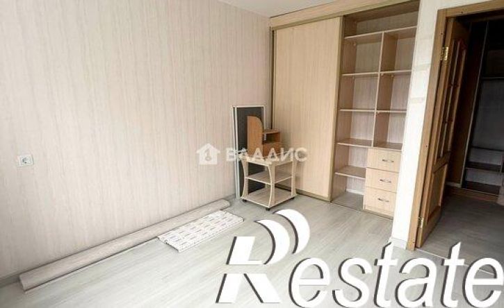 2-комн квартира Гвардейская улица, 48А,  д. 48А