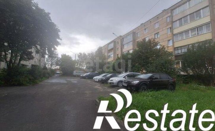 3-комн квартира улица Шотмана, 40А,  д. 40А