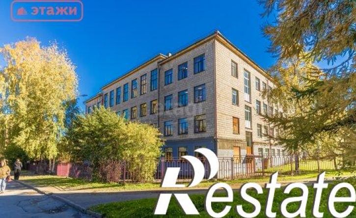 4-комн квартира улица Лизы Чайкиной, 4,  д. 4