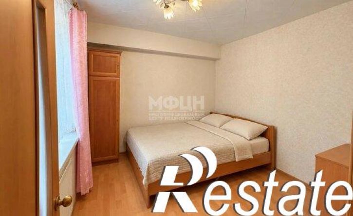 3-комн квартира улица Репникова, 21Б,  д. 21Б