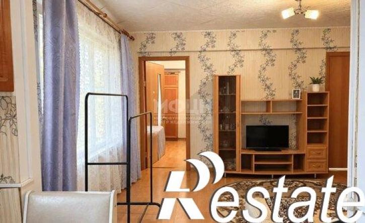 3-комн квартира улица Репникова, 21Б,  д. 21Б