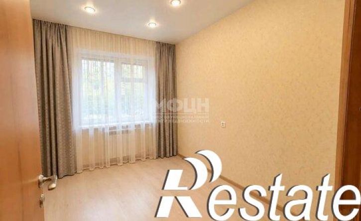 3-комн квартира улица Репникова, 21Б,  д. 21Б